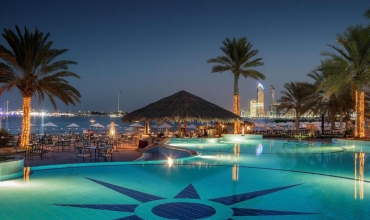 Radisson Blu Hotel & Resort, Abu Dhabi Corniche, 1, karpaten.ro