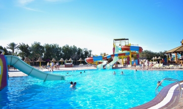 Parrotel Aqua Park Resort, 1, karpaten.ro